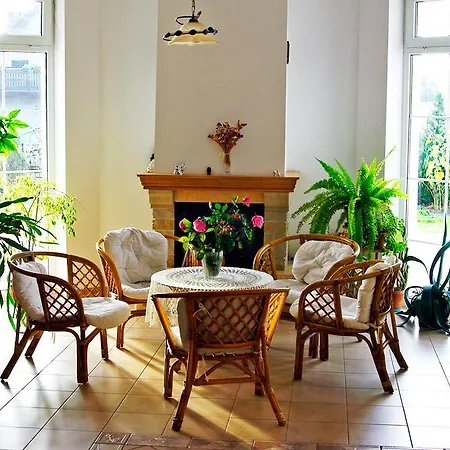 Dworek Sloneczko Farm stay Smoldzino