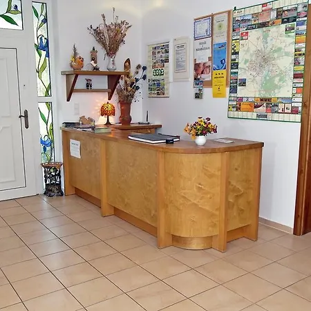 Dworek Sloneczko Farm stay